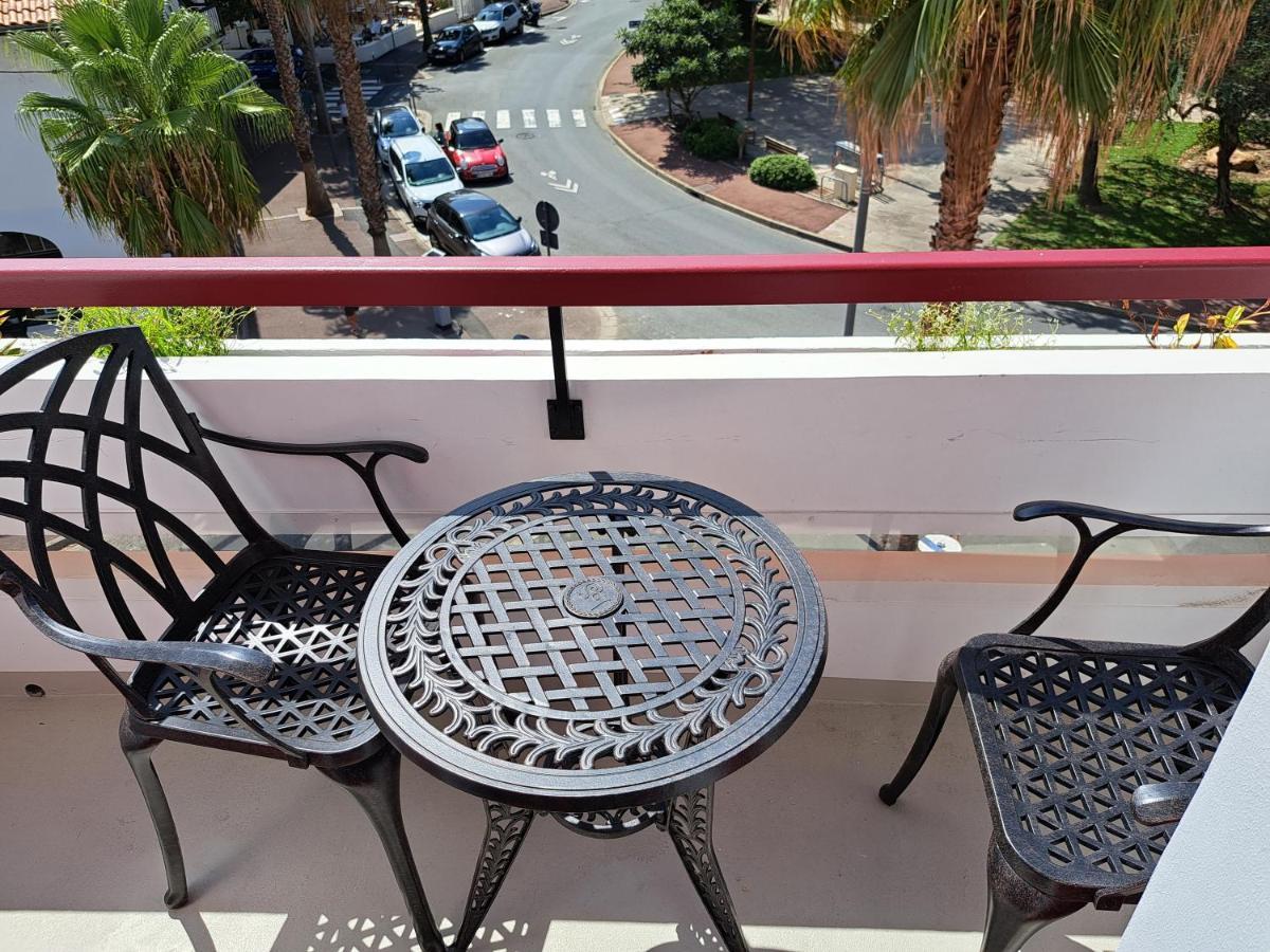 Superbe Appartement T3 Au Centre Plage .Parking アンダイエ エクステリア 写真